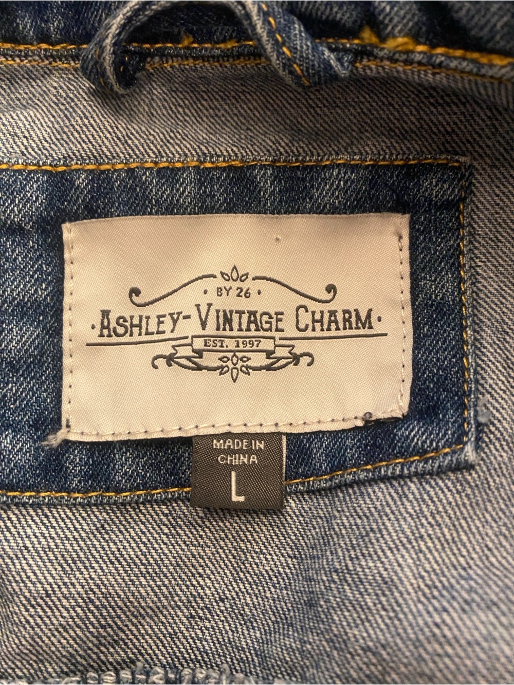 Women’s Long Denim Jacket Distressed Blue size large - Picture 3 of 13